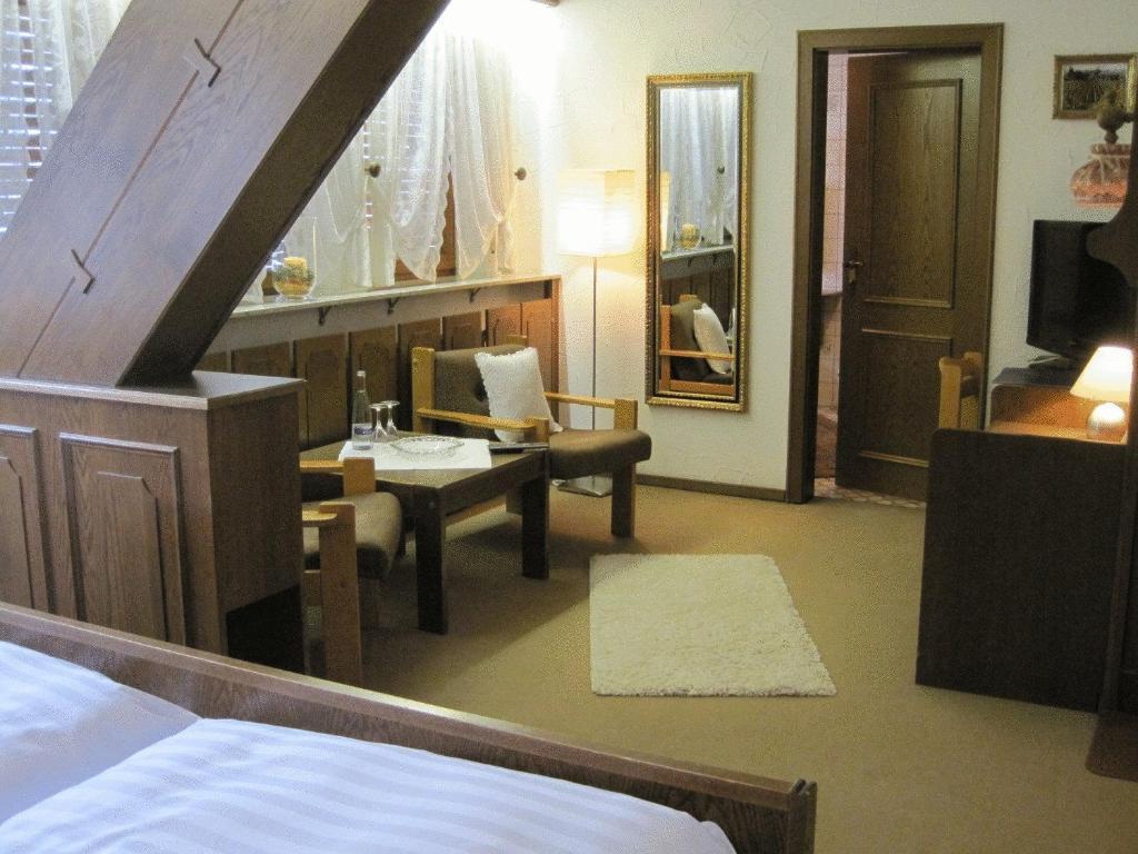 Hotel Restaurant Albans Sonne Bad Rippoldsau-Schapbach Room photo